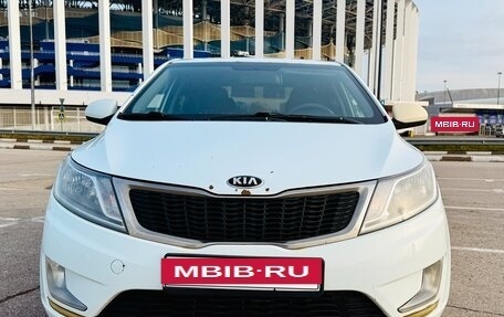 KIA Rio III рестайлинг, 2013 год, 600 000 рублей, 3 фотография
