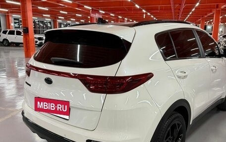 KIA Sportage IV рестайлинг, 2021 год, 2 150 000 рублей, 2 фотография