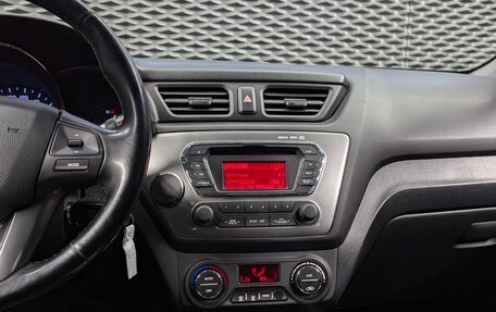 KIA Rio III рестайлинг, 2014 год, 999 000 рублей, 17 фотография