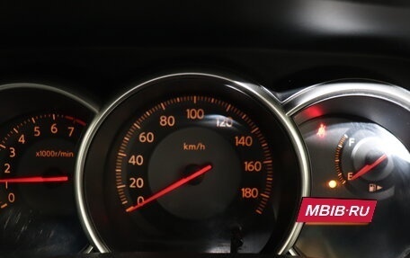 Nissan Tiida, 2005 год, 360 000 рублей, 13 фотография