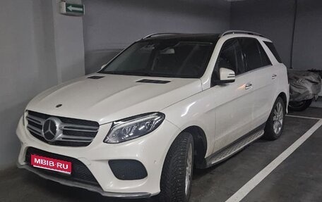 Mercedes-Benz GLE, 2017 год, 5 200 000 рублей, 1 фотография