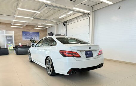 Toyota Crown, 2020 год, 3 699 900 рублей, 4 фотография