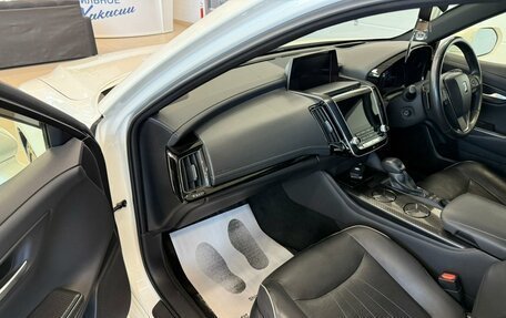 Toyota Crown, 2020 год, 3 699 900 рублей, 12 фотография