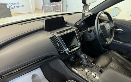 Toyota Crown, 2020 год, 3 699 900 рублей, 13 фотография