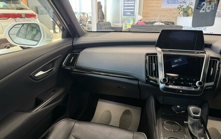 Toyota Crown, 2020 год, 3 699 900 рублей, 14 фотография