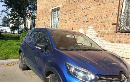 Renault Kaptur I рестайлинг, 2020 год, 1 600 000 рублей, 2 фотография