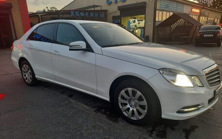 Mercedes-Benz E-Класс, 2012 год, 1 650 000 рублей, 2 фотография