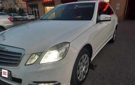 Mercedes-Benz E-Класс, 2012 год, 1 650 000 рублей, 8 фотография