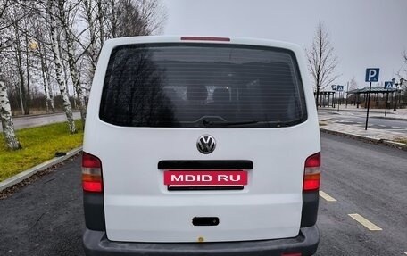Volkswagen Caravelle T5, 2008 год, 1 400 000 рублей, 3 фотография