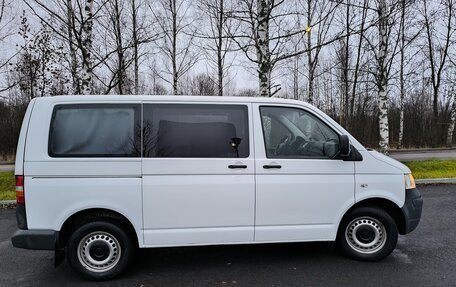 Volkswagen Caravelle T5, 2008 год, 1 400 000 рублей, 11 фотография