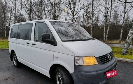 Volkswagen Caravelle T5, 2008 год, 1 400 000 рублей, 9 фотография