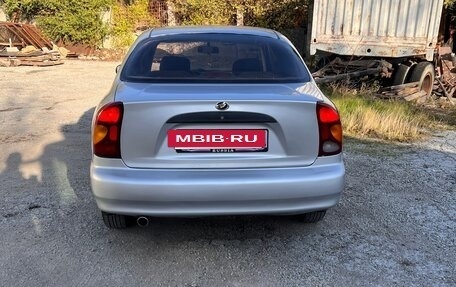 ЗАЗ Lanos, 2011 год, 350 000 рублей, 2 фотография