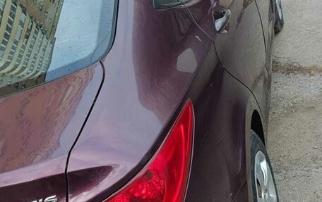 Hyundai Solaris II рестайлинг, 2011 год, 375 000 рублей, 1 фотография