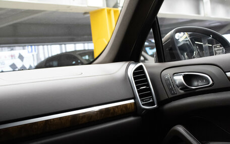 Porsche Cayenne III, 2012 год, 2 999 000 рублей, 10 фотография