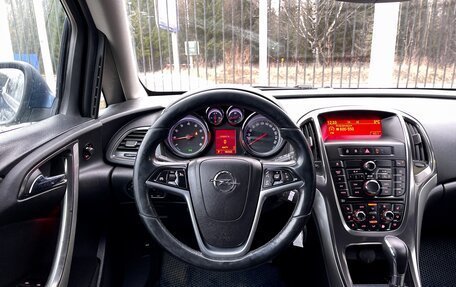 Opel Astra J, 2010 год, 699 000 рублей, 11 фотография