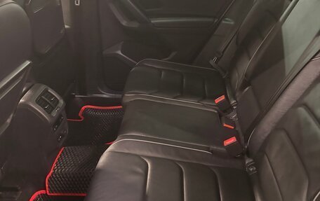 Volkswagen Tiguan II, 2020 год, 3 300 000 рублей, 18 фотография