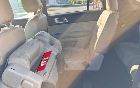 Ford Explorer VI, 2014 год, 1 750 000 рублей, 34 фотография