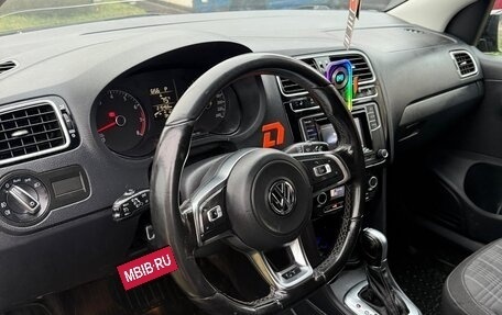 Volkswagen Polo GTI V рестайлинг, 2017 год, 1 250 000 рублей, 6 фотография