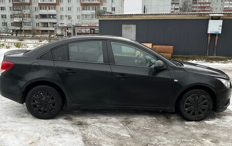 Chevrolet Cruze II, 2011 год, 525 000 рублей, 3 фотография