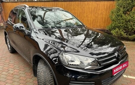 Volkswagen Touareg III, 2012 год, 2 499 999 рублей, 12 фотография
