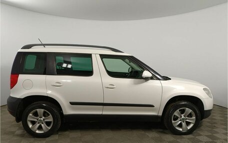 Skoda Yeti I рестайлинг, 2013 год, 1 135 000 рублей, 8 фотография