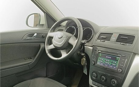 Skoda Yeti I рестайлинг, 2013 год, 1 135 000 рублей, 10 фотография