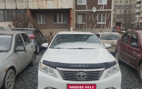 Toyota Camry, 2012 год, 1 550 000 рублей, 1 фотография