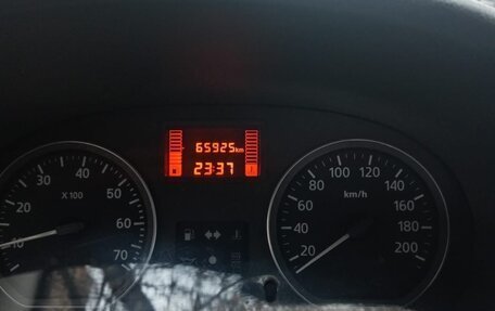 Renault Sandero I, 2012 год, 800 000 рублей, 6 фотография