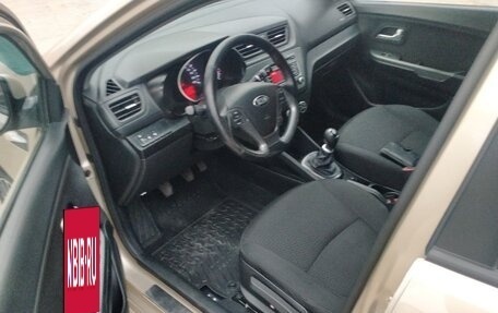 KIA Rio III рестайлинг, 2015 год, 999 000 рублей, 10 фотография