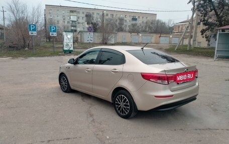 KIA Rio III рестайлинг, 2015 год, 999 000 рублей, 6 фотография