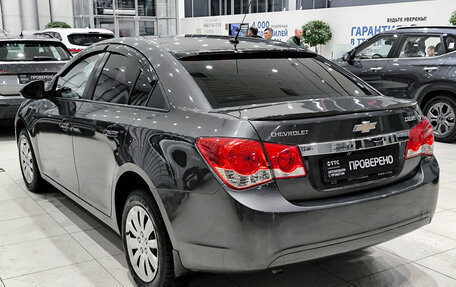 Chevrolet Cruze II, 2011 год, 599 000 рублей, 7 фотография