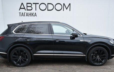 Volkswagen Touareg III, 2021 год, 7 349 000 рублей, 4 фотография