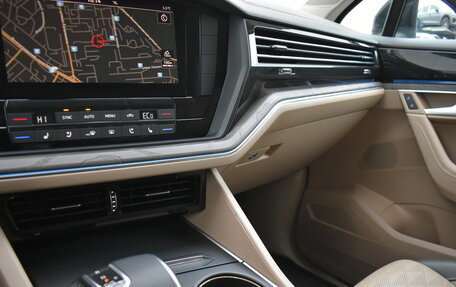 Volkswagen Touareg III, 2021 год, 7 349 000 рублей, 19 фотография