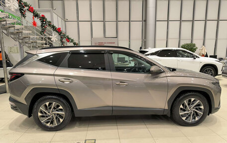 Hyundai Tucson, 2022 год, 2 650 000 рублей, 8 фотография