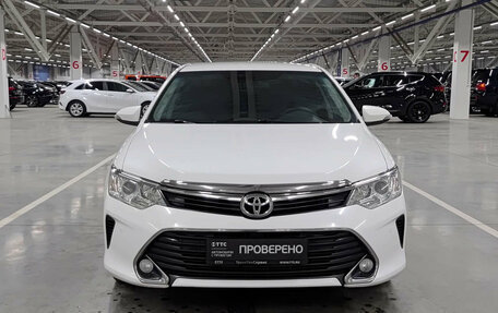 Toyota Camry, 2017 год, 2 160 000 рублей, 2 фотография