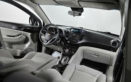 Chevrolet Orlando I, 2012 год, 969 000 рублей, 5 фотография