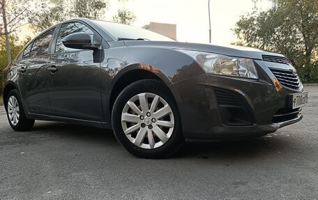Chevrolet Cruze II, 2013 год, 680 000 рублей, 8 фотография