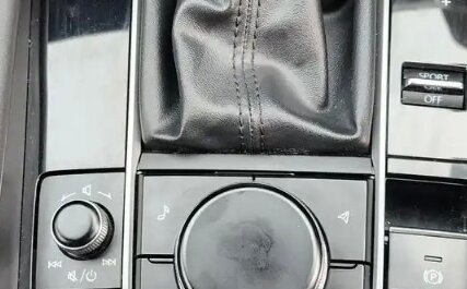 Mazda 3, 2019 год, 1 690 000 рублей, 2 фотография