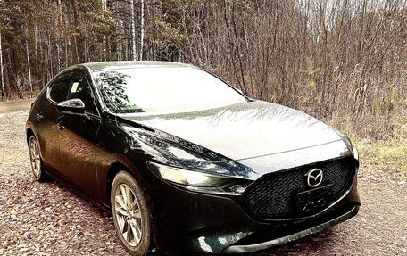 Mazda 3, 2019 год, 1 690 000 рублей, 18 фотография