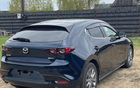 Mazda 3, 2019 год, 1 690 000 рублей, 20 фотография