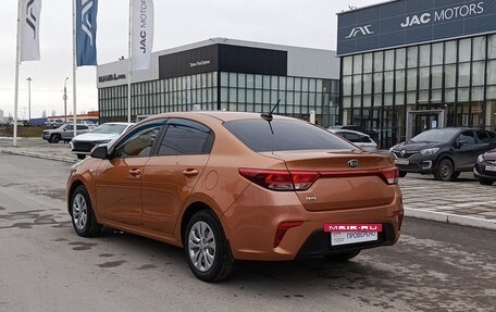 KIA Rio IV, 2017 год, 1 100 000 рублей, 8 фотография