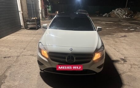 Mercedes-Benz A-Класс, 2014 год, 1 400 000 рублей, 2 фотография