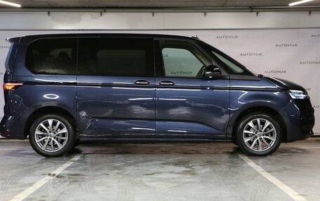 Volkswagen Multivan, 2022 год, 4 990 000 рублей, 8 фотография