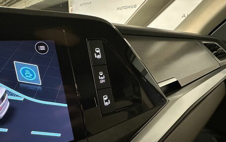 Volkswagen Multivan, 2022 год, 4 990 000 рублей, 34 фотография