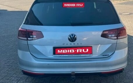 Volkswagen Passat B8 рестайлинг, 2019 год, 4 700 000 рублей, 1 фотография