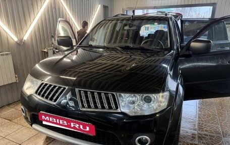 Mitsubishi Pajero Sport II рестайлинг, 2011 год, 1 400 000 рублей, 10 фотография