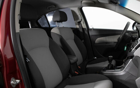 Chevrolet Cruze II, 2010 год, 549 000 рублей, 17 фотография