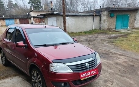 Renault Logan I, 2010 год, 560 000 рублей, 1 фотография