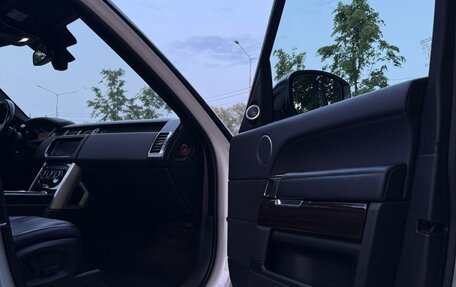 Land Rover Range Rover IV рестайлинг, 2013 год, 2 750 000 рублей, 7 фотография