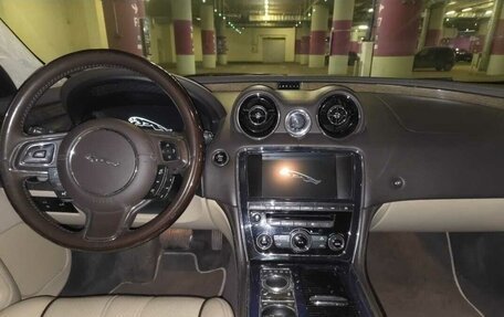 Jaguar XJ IV (X351), 2013 год, 2 350 000 рублей, 8 фотография